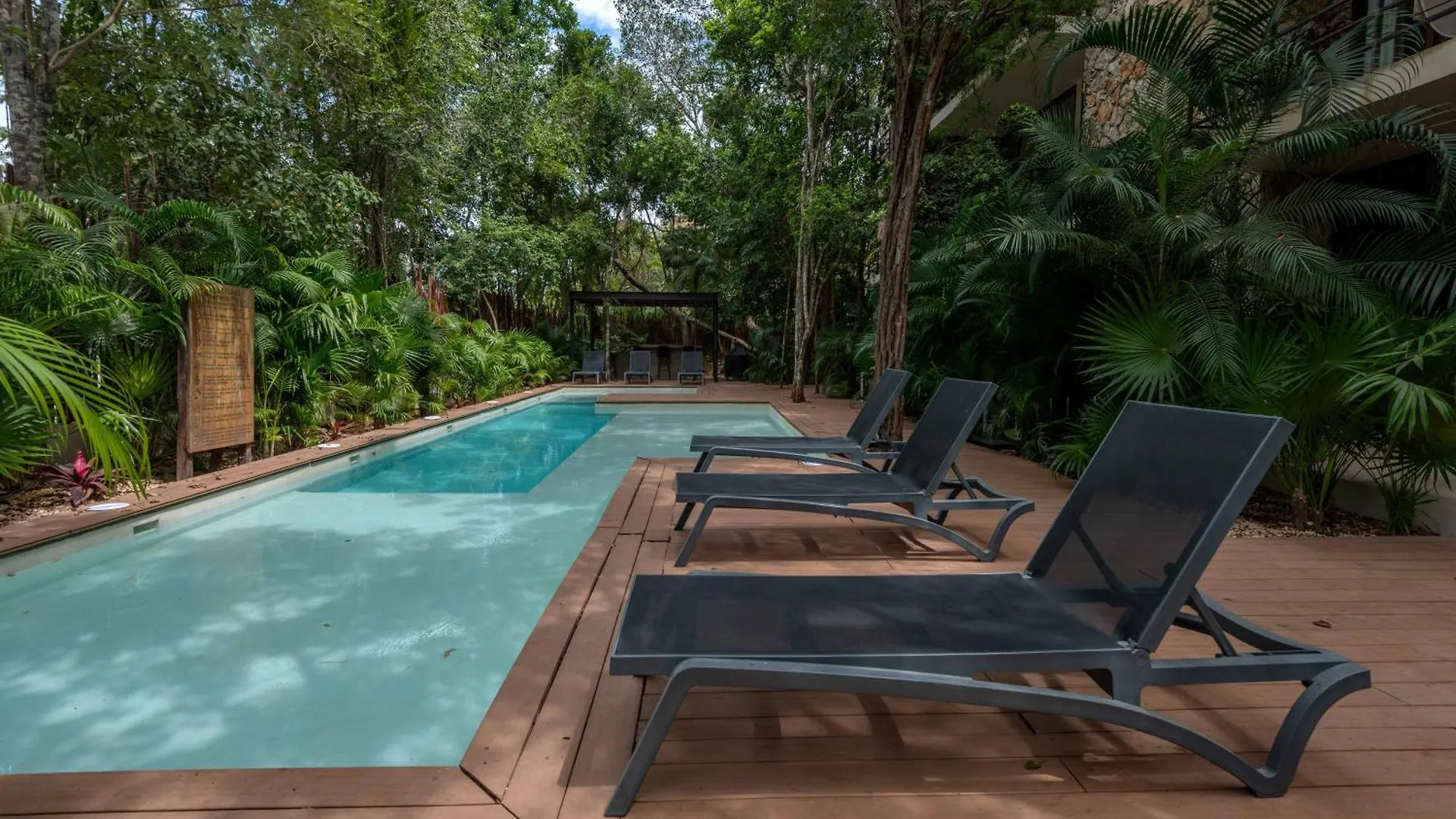 Apart-hotel Quiet, Lux, Spacious And Comfy 2Bd 2Bth Condo,Private Pool, Wifi, Ac, 24Hr Security Tulum